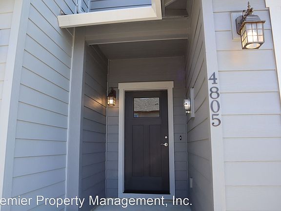 2nd image of 4805 NE 124th Ct
