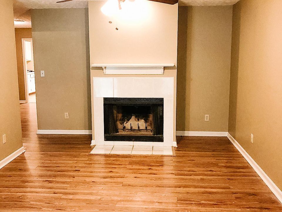 1st image of 8341 Grand Oak Ct