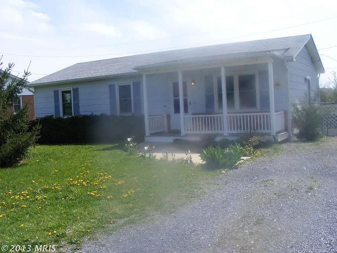 1st image of 122 Meadowbrook Dr