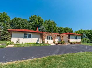 2826 Riva Ridge Cir, Cottage Grove, WI 53527