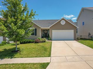 332 Rock Ridge Rd, Wentzville, MO 63385
