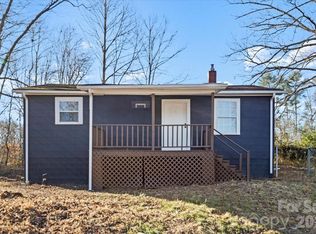 2217 Old Shelby Rd, Hickory, NC 28602