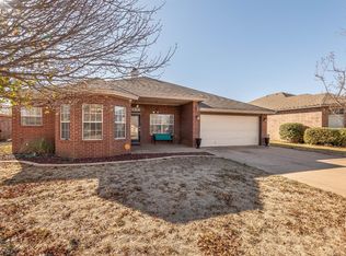 5809 90th St, Lubbock, TX 79424