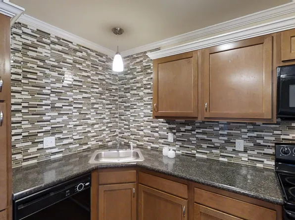Alexander Estates, Inc.