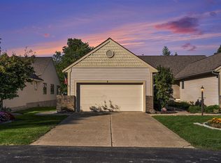 9 Summit Park Dr #9, Spring Lake, MI 49456