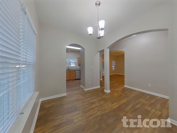 5th image of 19407 Fridley Ln