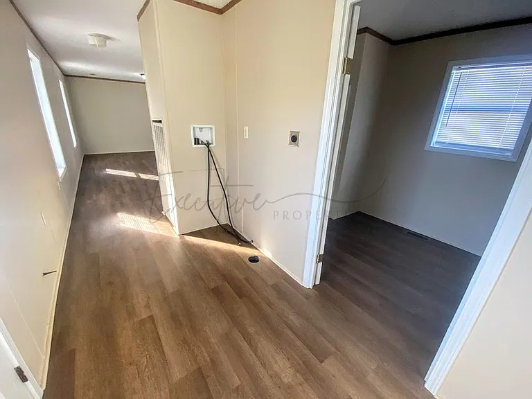 1030 Mildred St #4 — Photo 9