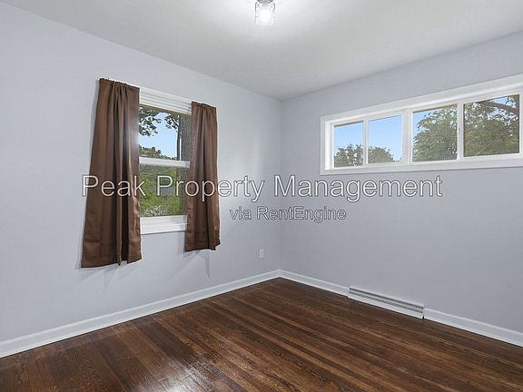 3rd image of 2105 Fort Rice St