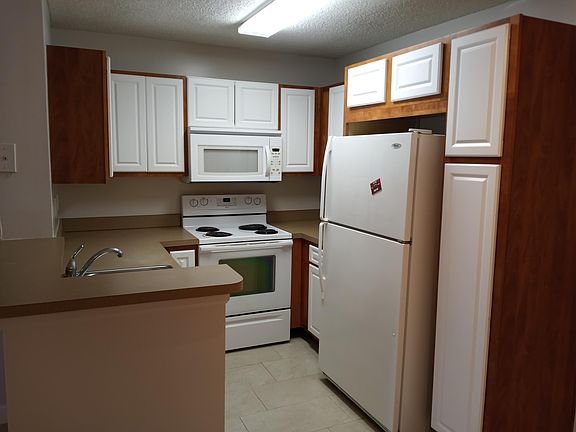 5th image of 951 Lyons Rd APT 6107