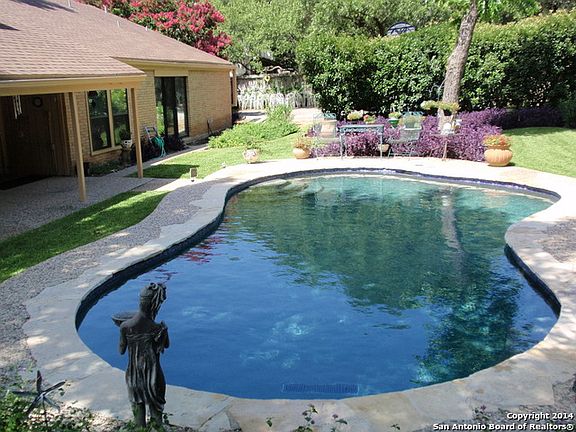 2nd image of 1823 PAISLEY DR