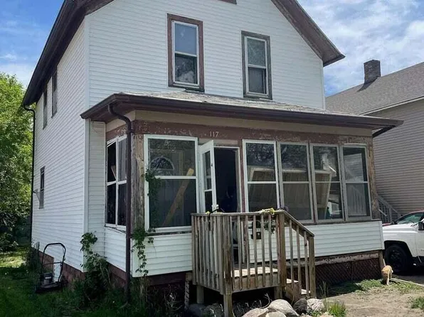 117 S 3rd St, Aberdeen, SD 57401