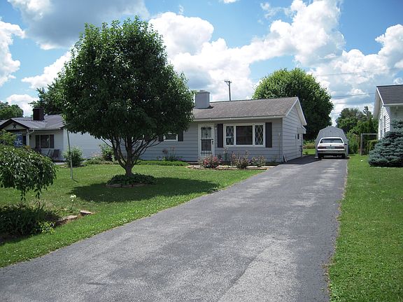 2nd image of 51 Gary Ln