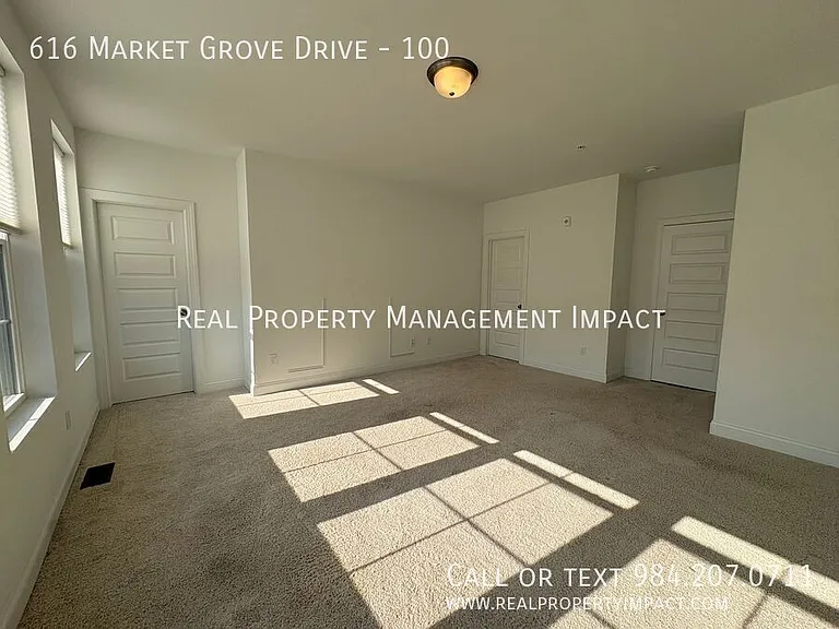 616 Market Grove Dr #100 — Photo 23