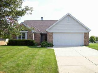 1315 Beacon Way E, Carmel, IN 46032