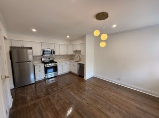 625 Westwood Dr APT 2S, Clayton, MO 63105
