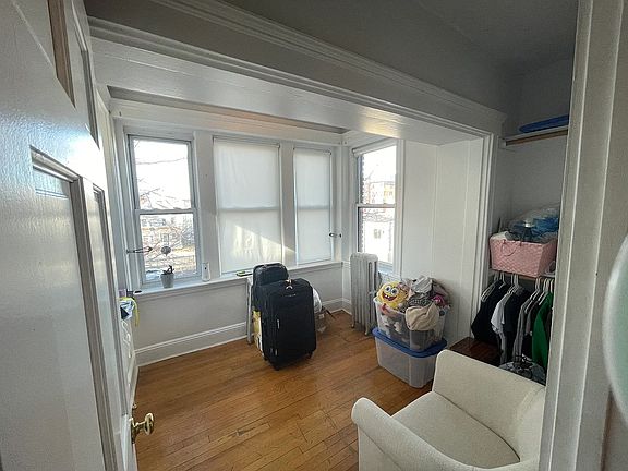 5th image of 40 Chester St #21