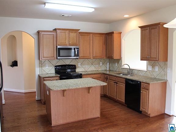 5th image of 1476 Kensington Blvd