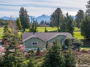 82 Lone Eagle Ln, Sequim, WA 98382