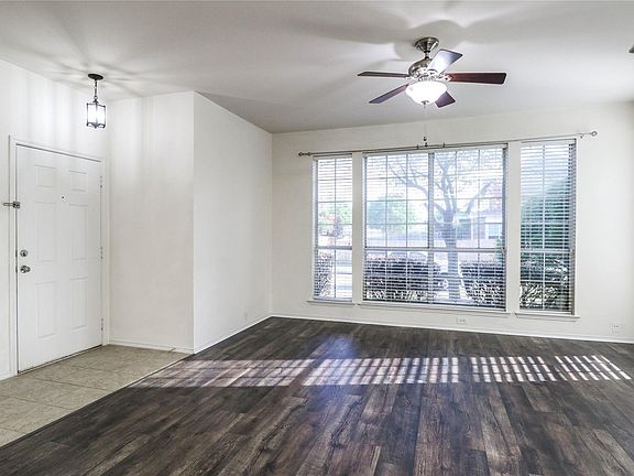 5th image of 11232 Chaucer Dr