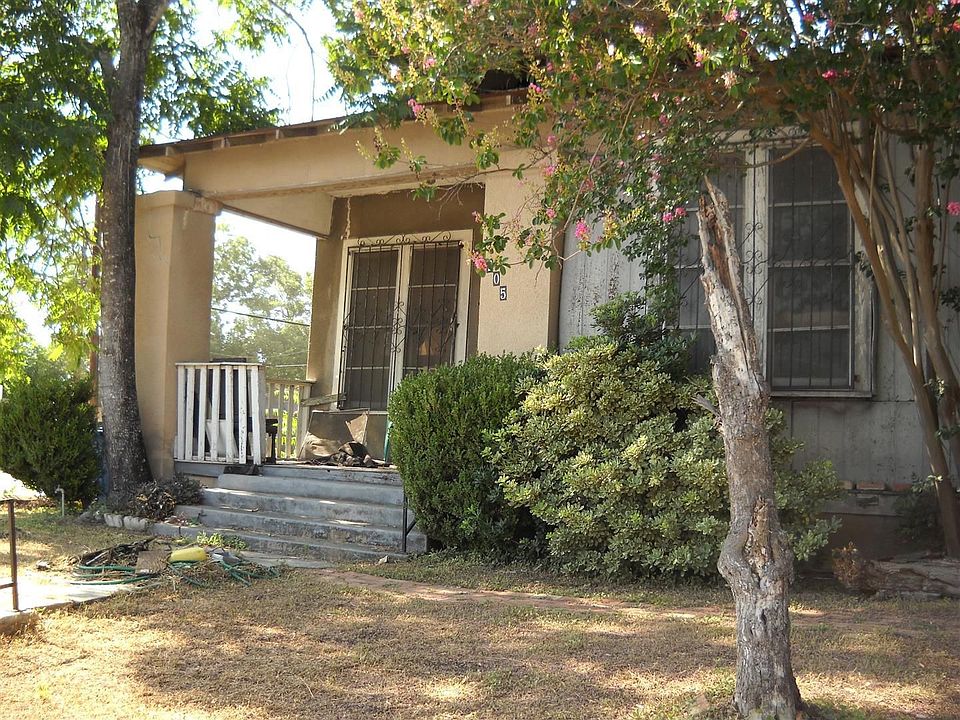 1st image of 705 Porter St