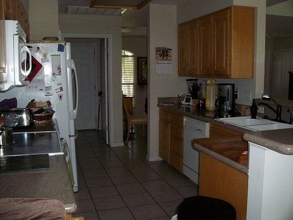 2nd image of 974 Topaz Ave