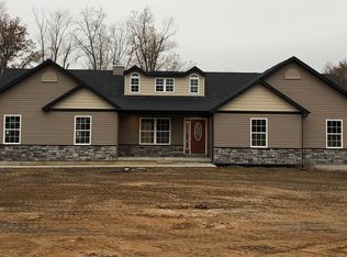 50 Moonlight Dr, Troy, MO 63379