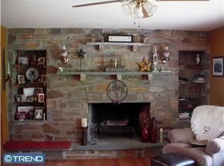 209 Maple Ln, Toughkenamon, PA 19374