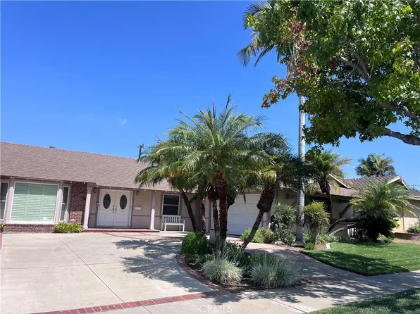 1045 E Carleton Ave, Orange, CA 92867