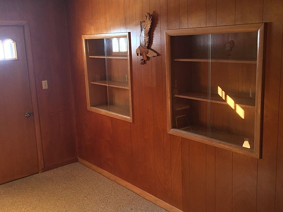 Entry way
