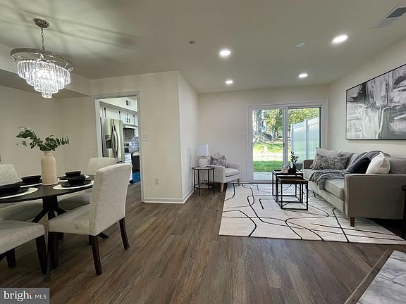 5th image of 4858 King John Way Unit 264