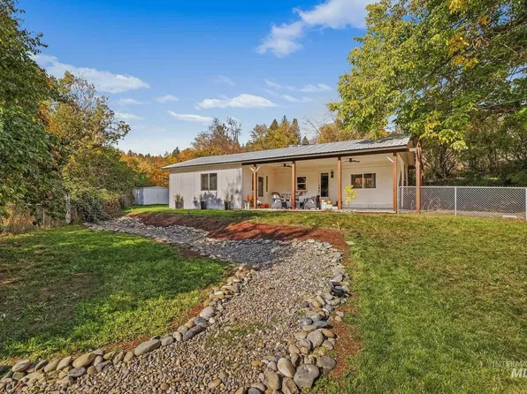 509 State St, Juliaetta, ID 83535