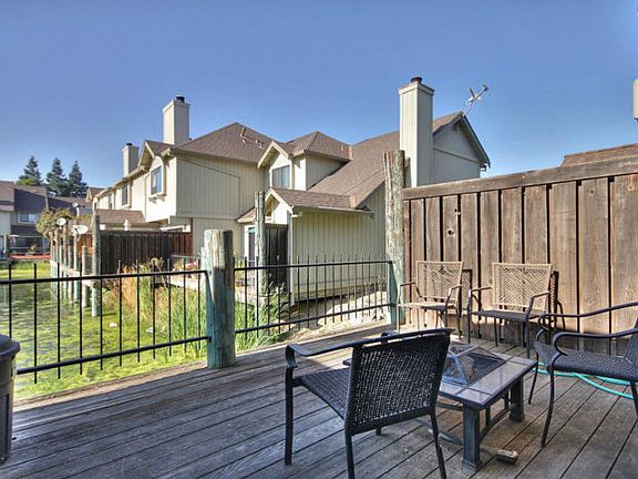 5th image of 421 Creekside Ln