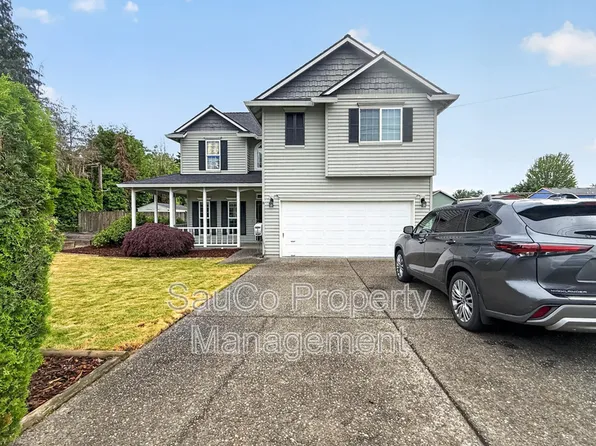 34333 E Columbia Ave, Scappoose, OR 97056