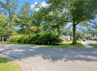 723 S Jahncke Ave, Covington, LA 70433