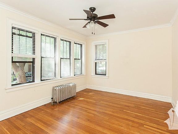2nd image of 4725 N Leavitt St #2JF
