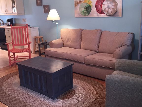 5th image of 15 Francis St APT 1