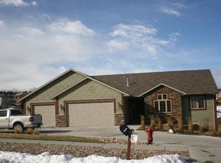 320 Enchantment Rd, Rapid City, SD 57701