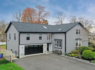 820 Rhine Blvd, Raritan Boro, NJ 08869