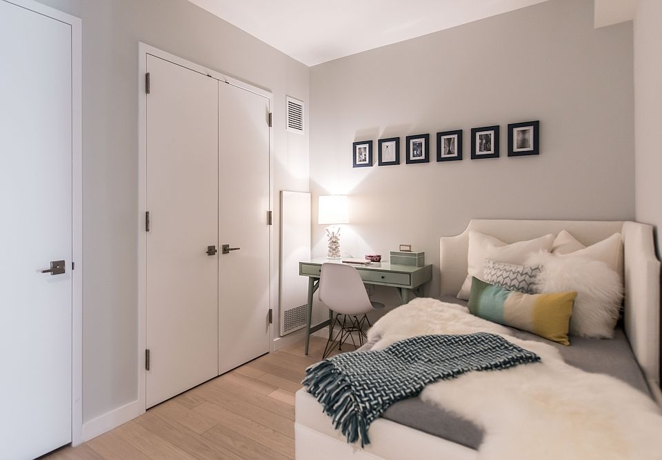 1st image of 535 W 43rd St S #11L