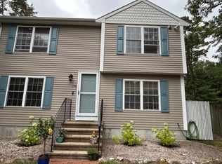 194 Holly Rd, South Kingstown, RI 02879