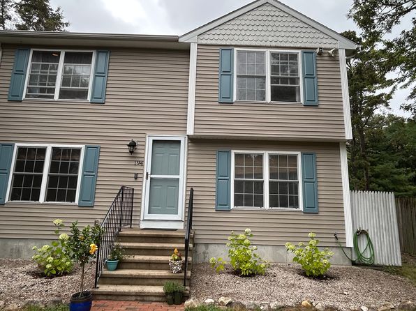 194 Holly Rd