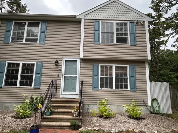 194 Holly Rd, South Kingstown, RI 02879