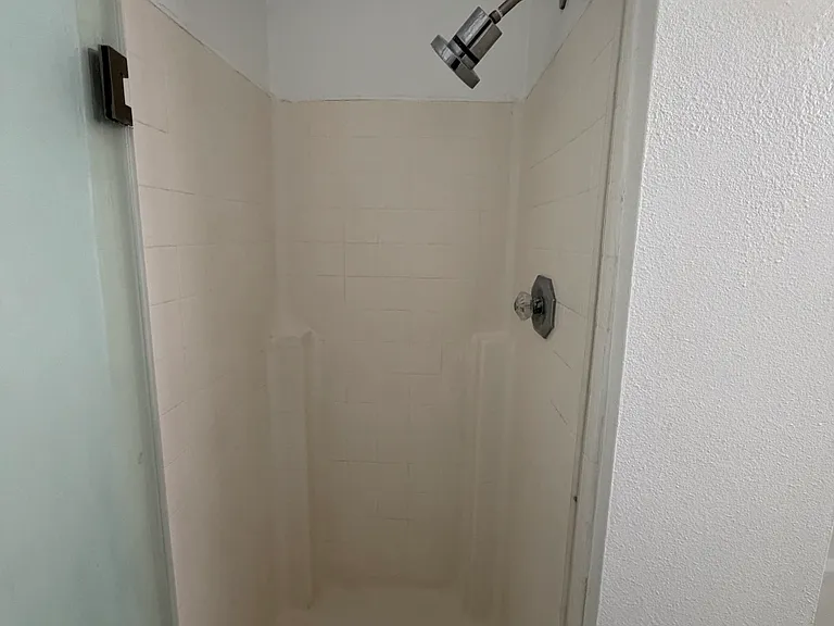 217 S Doheny Dr #5 — Photo 22