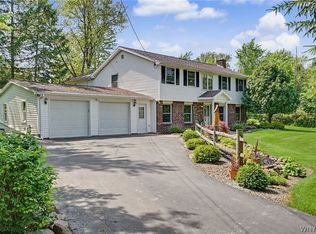2137 Grover Rd, West Falls, NY 14170