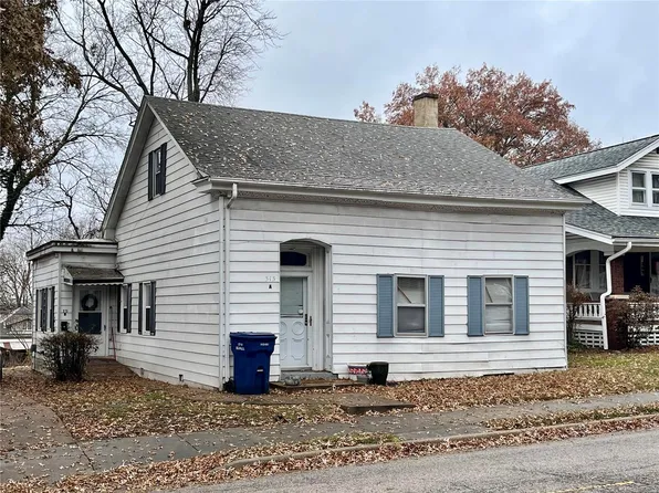 313 S Charles St, Belleville, IL 62220
