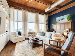 2400 Mechanic St APT 402, Galveston, TX 77550