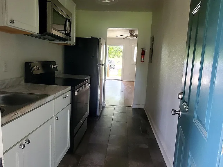 543 Okaloosa St — Photo 11