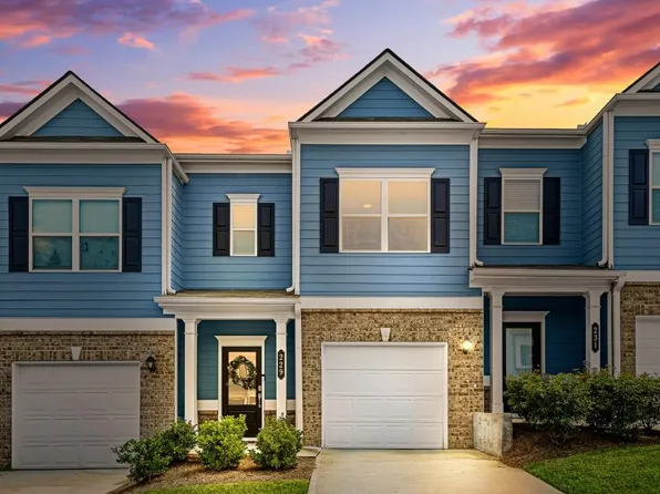 229 Dupont Dr, Cartersville, GA 30121