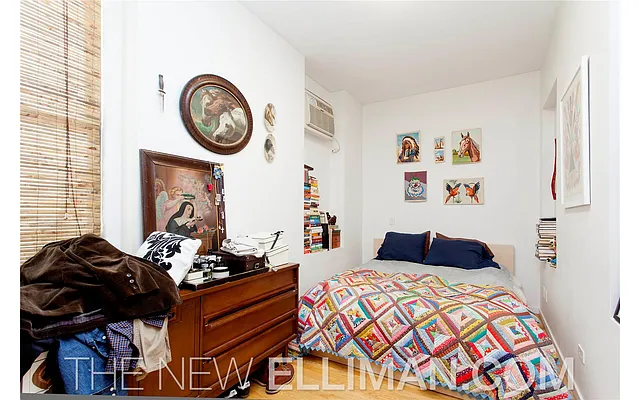 Rented by Douglas Elliman | media 13