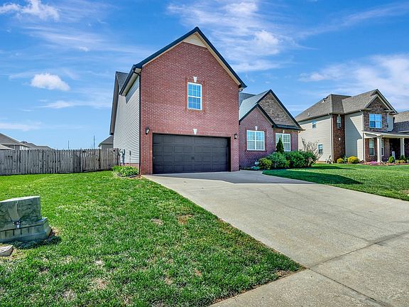 2nd image of 1047 Thrasher Dr
